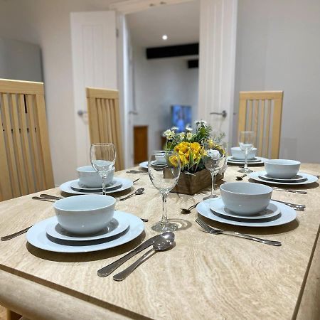 Yr Hen Bopty Villa Pontypridd Bagian luar foto
