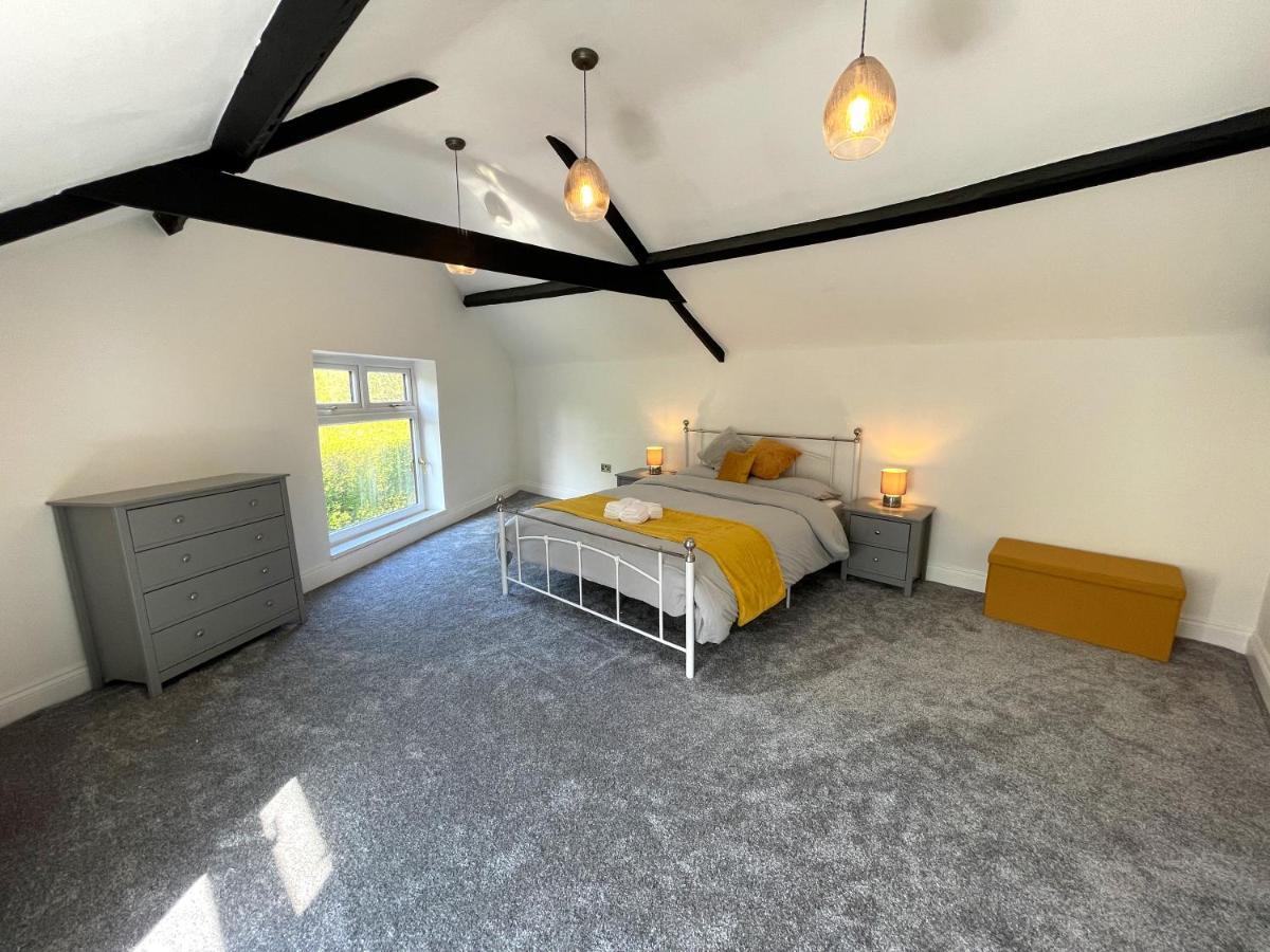 Yr Hen Bopty Villa Pontypridd Bagian luar foto